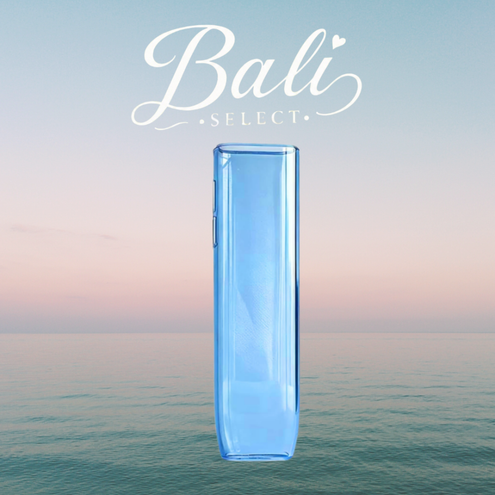 【BALI🍄】全家初階保護套 8代適用 半透明外殼 附黑掛繩 質感保護 防刮防摔 矽膠保護殼 撞色設計 台灣現貨